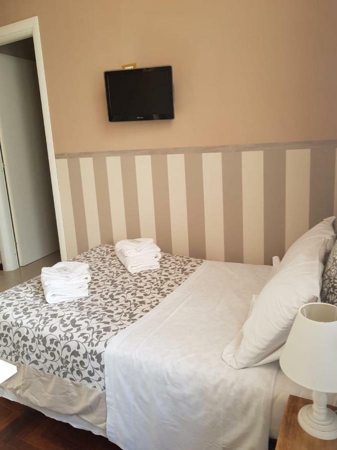 מלון רומא Morgagni House מראה חיצוני תמונה